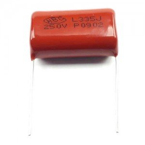 Capacitor Poliester 3,3uF X 250V (335/3u3)
