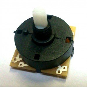 Chave Rotativa Plastica Fixacao Com Rosca (FK-404-1)