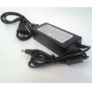 Fonte Chaveada DC 12V 3A Com Cabo De Força Fonte Chaveada DC 12V 3A Com Cabo De Força